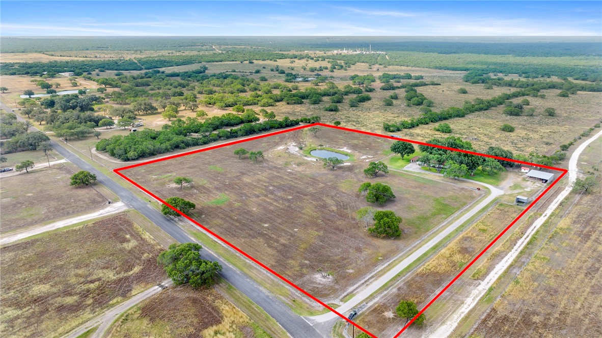 199 Cr 376 George West TX 78022