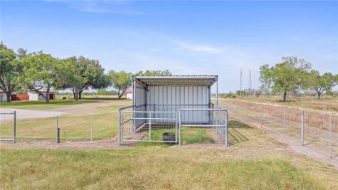 199 Cr 376 George West TX 78022