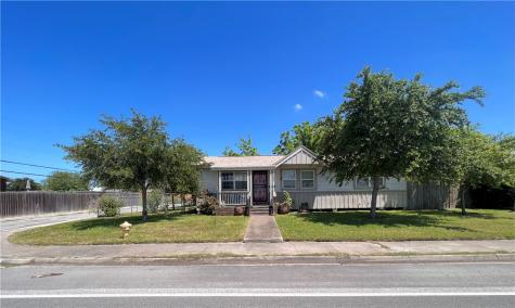 2002 Paul Jones Avenue Corpus Christi TX 78412