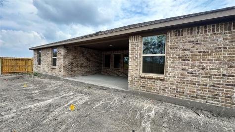 3617 Sahar Lake Drive Robstown TX 78380