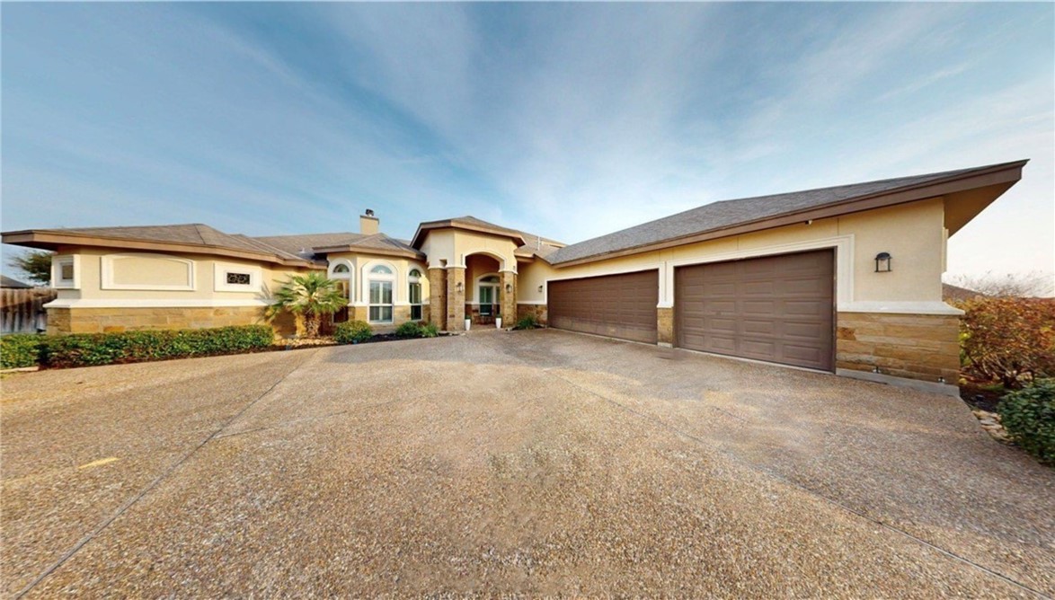 6218 Jakes Wake Run Corpus Christi TX 78414