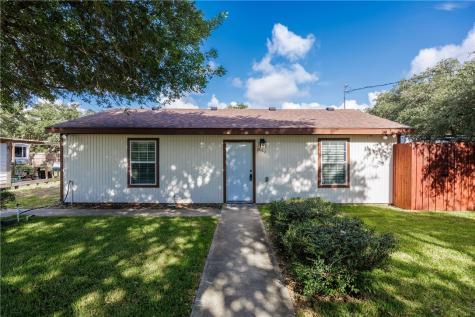 809 Steart Street Rockport TX 78382