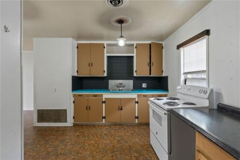 539 W Nelson Avenue Aransas Pass TX 78336