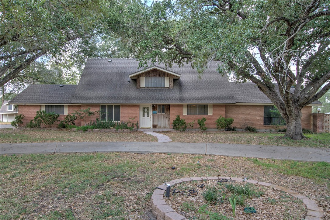 5501 March Street Robstown TX 78380