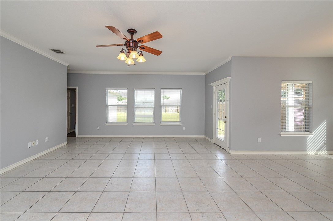 2318 Luzius Drive Corpus Christi TX 78418