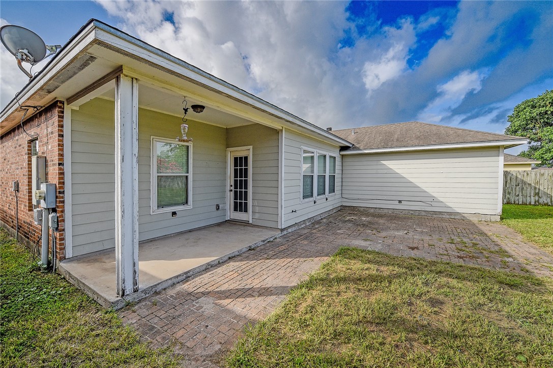 2318 Luzius Drive Corpus Christi TX 78418