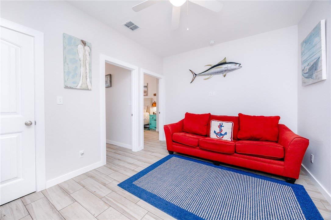 1813 S 11th Street 502 Port Aransas TX 78373