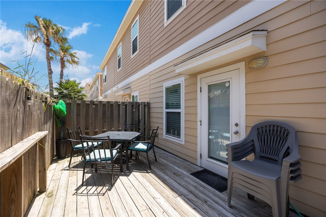 1813 S 11th Street 502 Port Aransas TX 78373