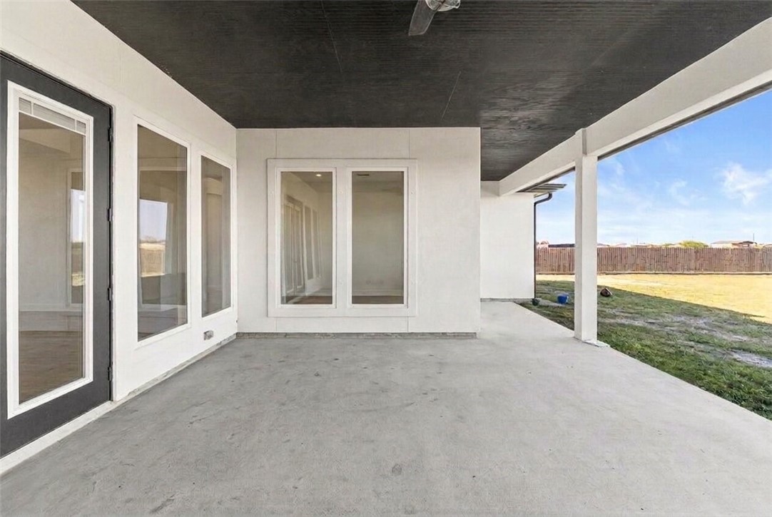 2326 Shaftsbury Drive Corpus Christi TX 78415