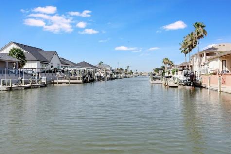 637 Pompano Drive Aransas Pass TX 78336