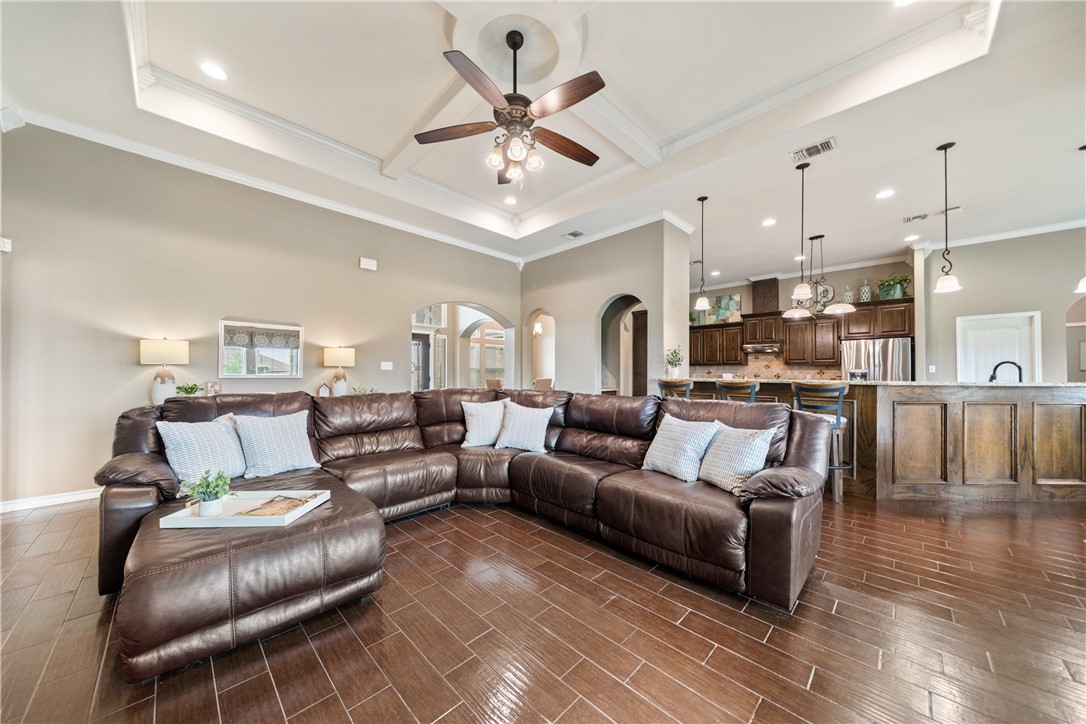 2034 Arash Drive Corpus Christi TX 78413