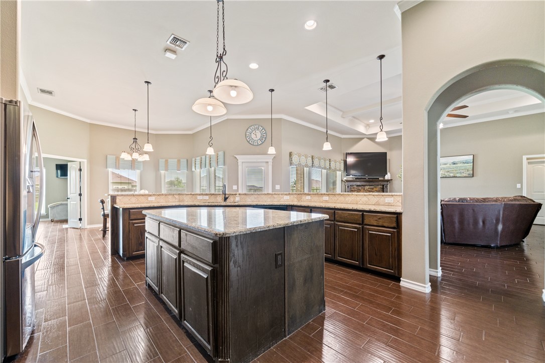 2034 Arash Drive Corpus Christi TX 78413