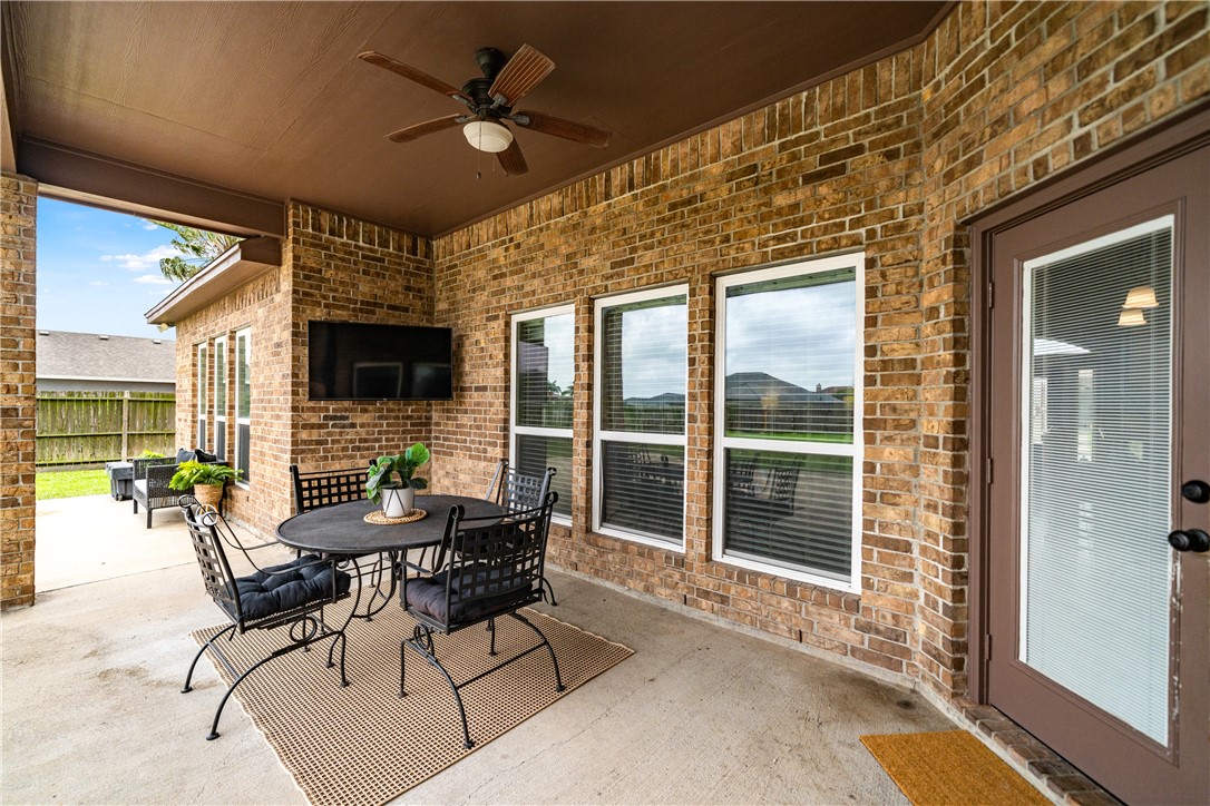 2034 Arash Drive Corpus Christi TX 78413
