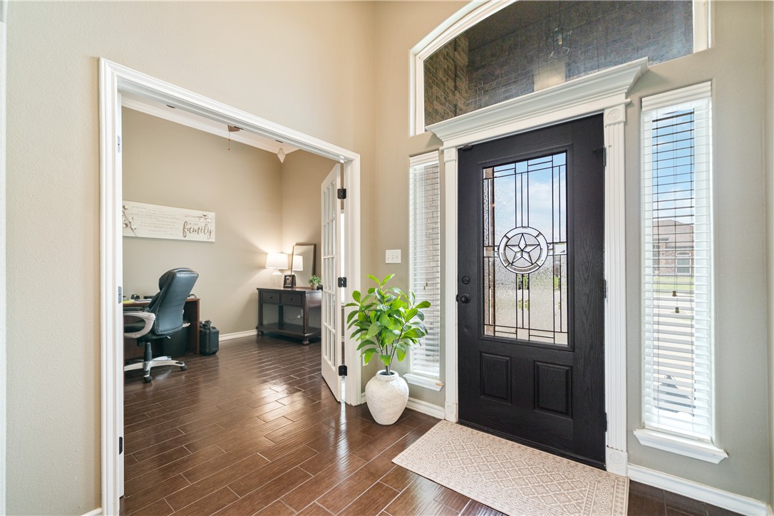 2034 Arash Drive Corpus Christi TX 78413