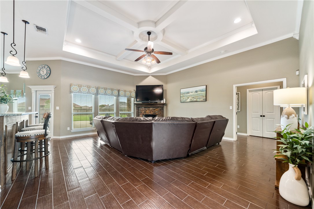 2034 Arash Drive Corpus Christi TX 78413