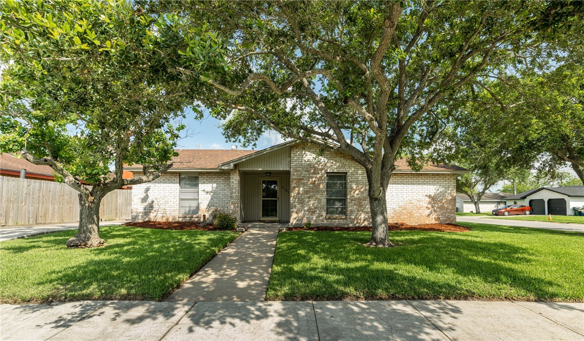 5701 Crestford Drive Corpus Christi TX 78415