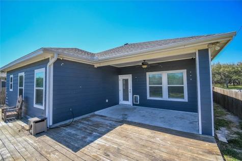 1325 S Mccampbell Street Aransas Pass TX 78336