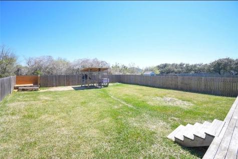 1325 S Mccampbell Street Aransas Pass TX 78336