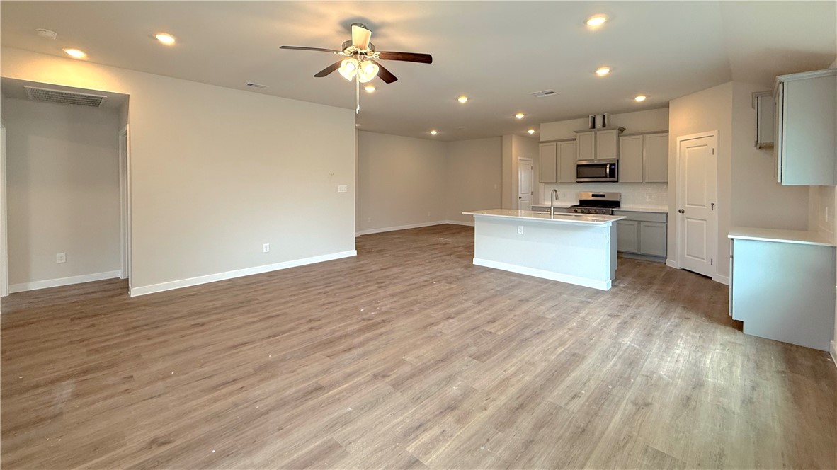 1437 Irigoyen Street Corpus Christi TX 78415