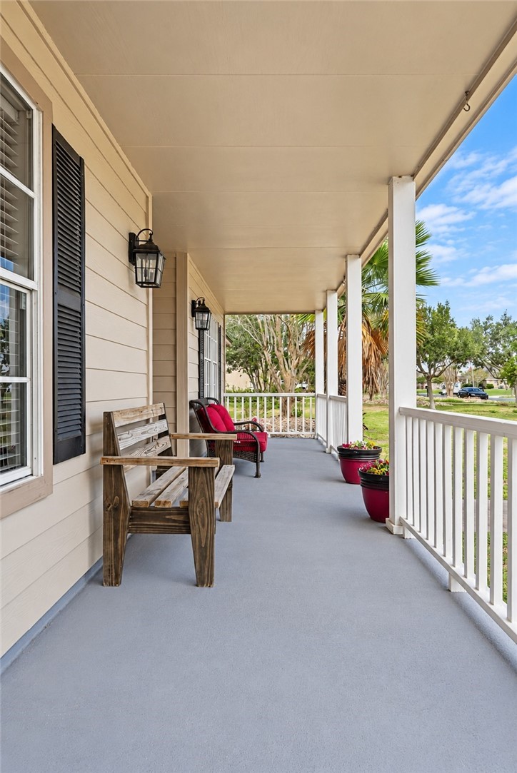 6009 King Trail Corpus Christi TX 78414