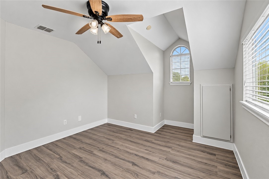 6009 King Trail Corpus Christi TX 78414