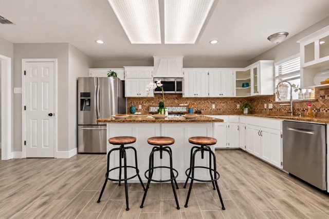 6009 King Trail Corpus Christi TX 78414
