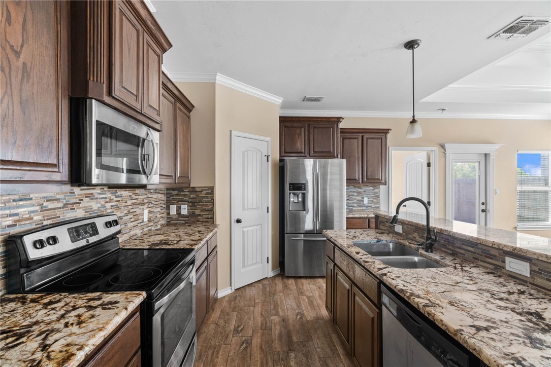 7305 Clapton Drive Corpus Christi TX 78414