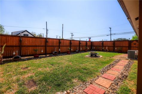 700 N Cameron Street Alice TX 78332