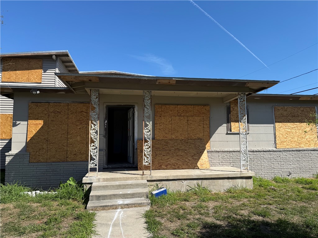 2002 Buford Street Corpus Christi TX 78405