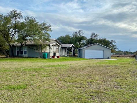 1545 W Stoddard Avenue Aransas Pass TX 78336