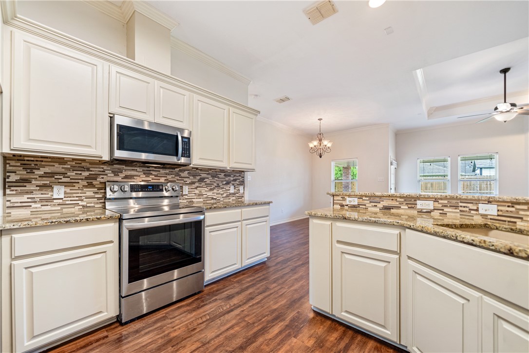 3113 Bourgogre Drive Corpus Christi TX 78414
