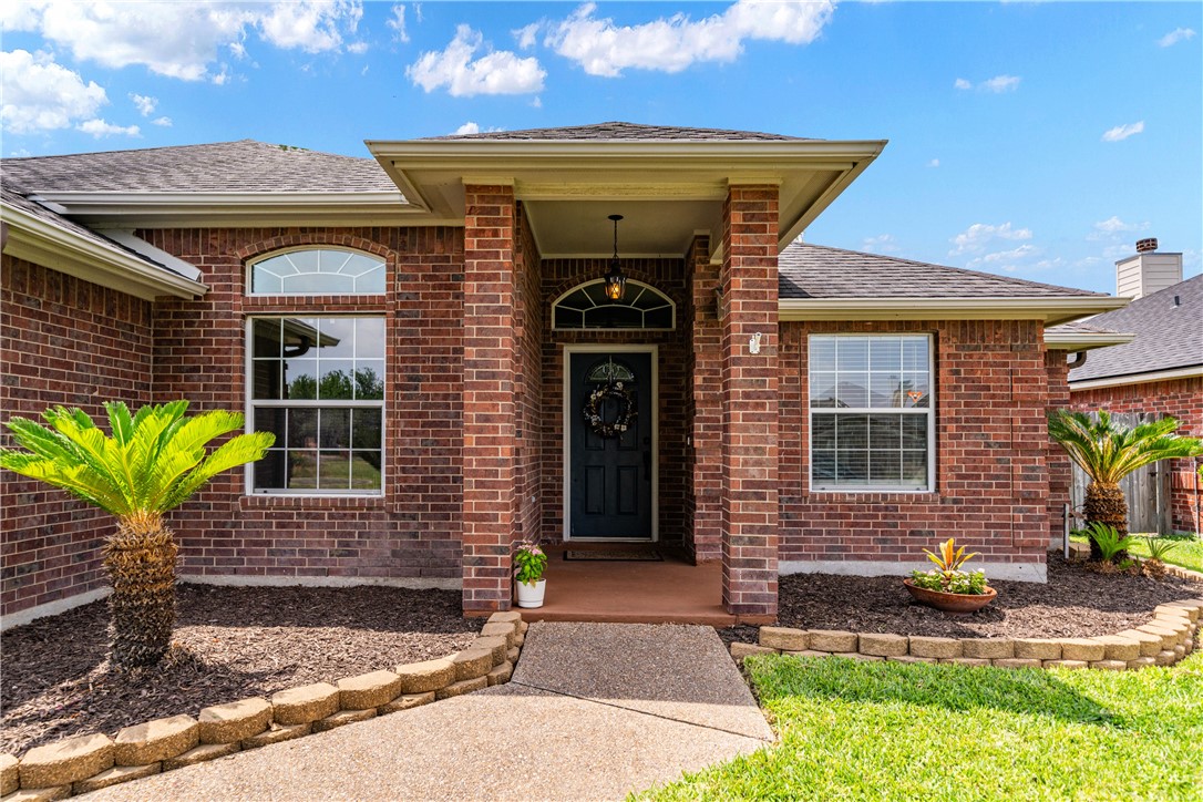 3113 Bourgogre Drive Corpus Christi TX 78414