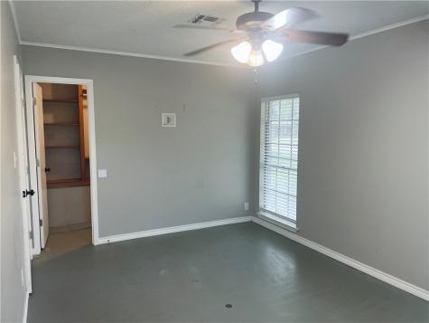 1128 Adeline Street Street Sinton TX 78387