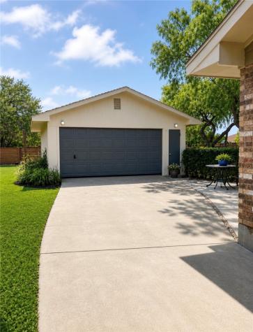 1128 Adeline Street Street Sinton TX 78387