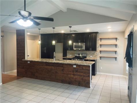 1128 Adeline Street Street Sinton TX 78387