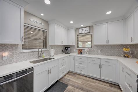 2745 Debra Lane Corpus Christi TX 78418