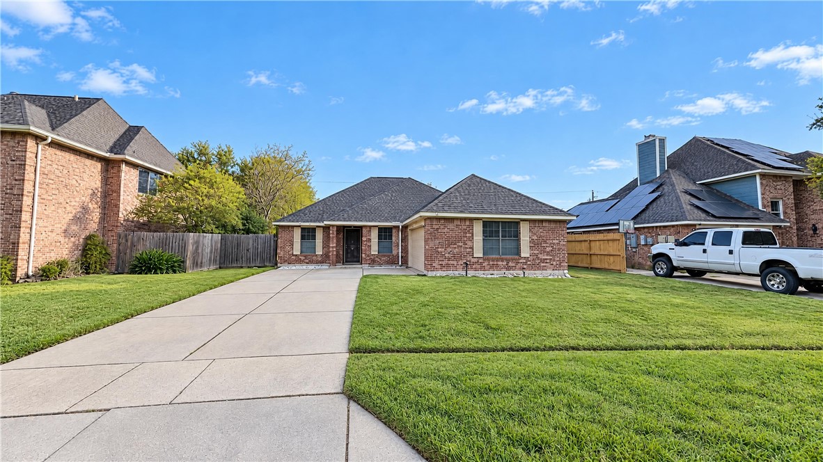 5018 Graford Place Corpus Christi TX 78413