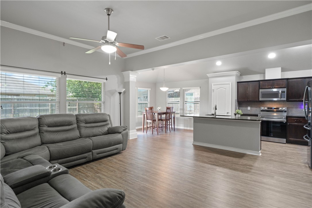 2909 Besterio Drive Corpus Christi TX 78415