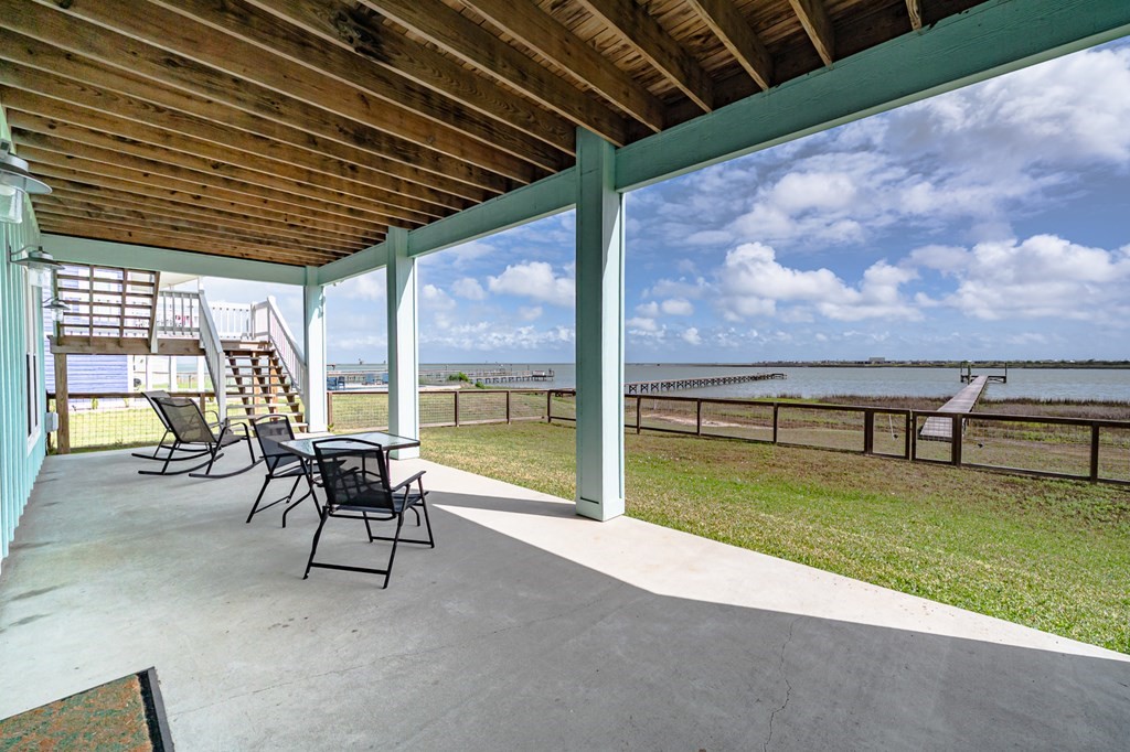 9 Northpointe Drive Rockport TX 78382