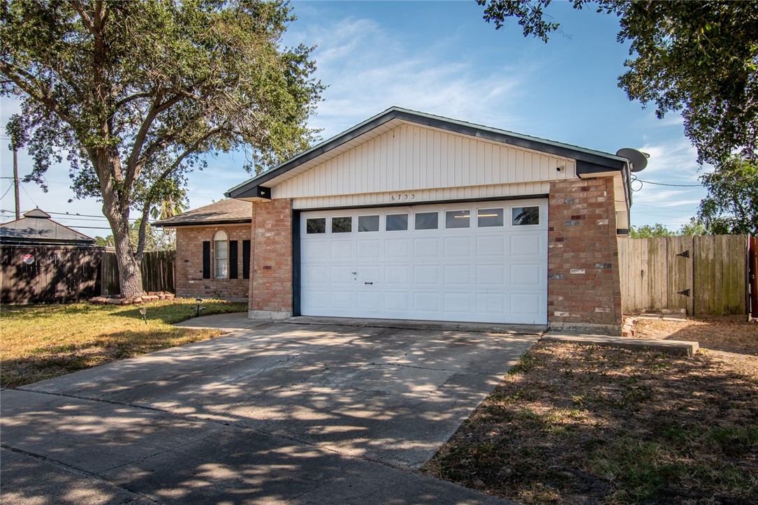 6733 Rhonda Drive Corpus Christi TX 78412