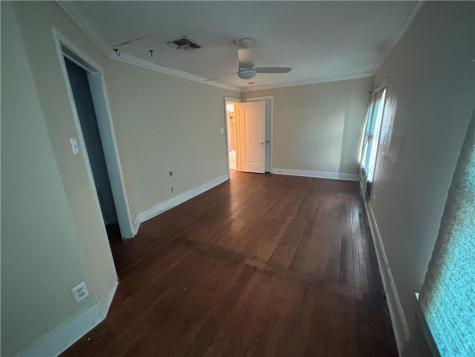 450 Cole Street Corpus Christi TX 78404