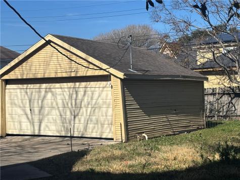 450 Cole Street Corpus Christi TX 78404