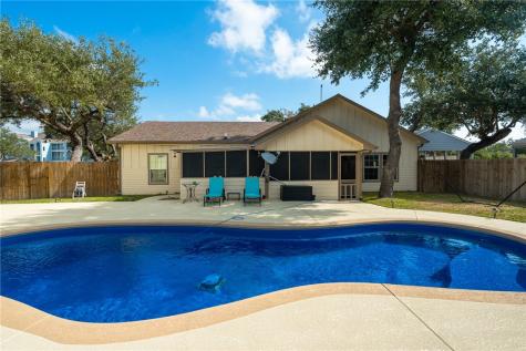 13 W Lake Drive Rockport TX 78382