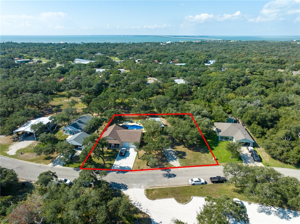 13 W Lake Drive Rockport TX 78382