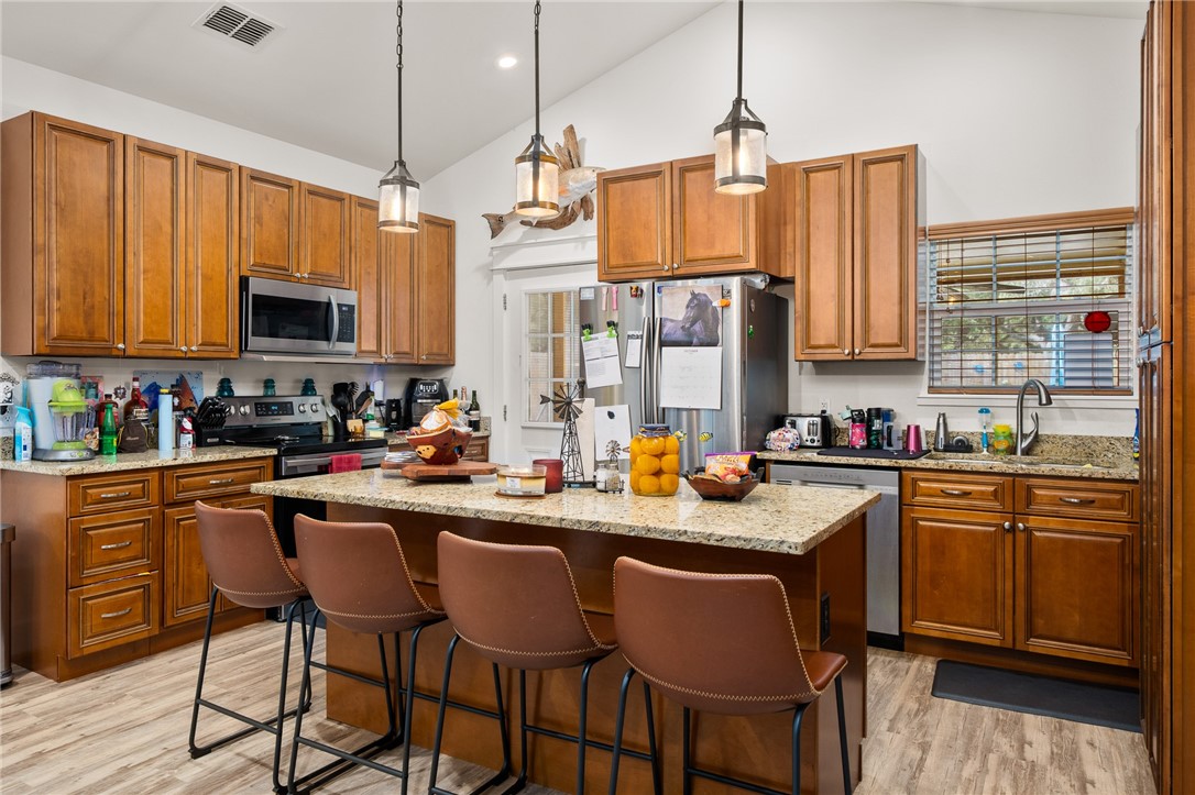13 W Lake Drive Rockport TX 78382
