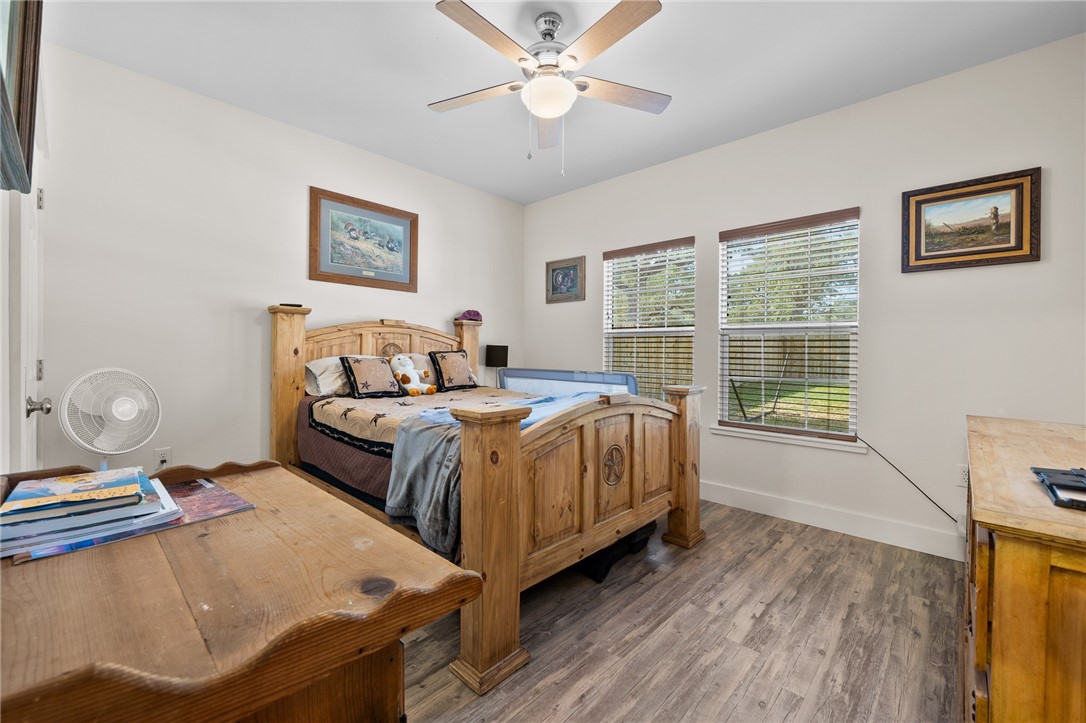 13 W Lake Drive Rockport TX 78382