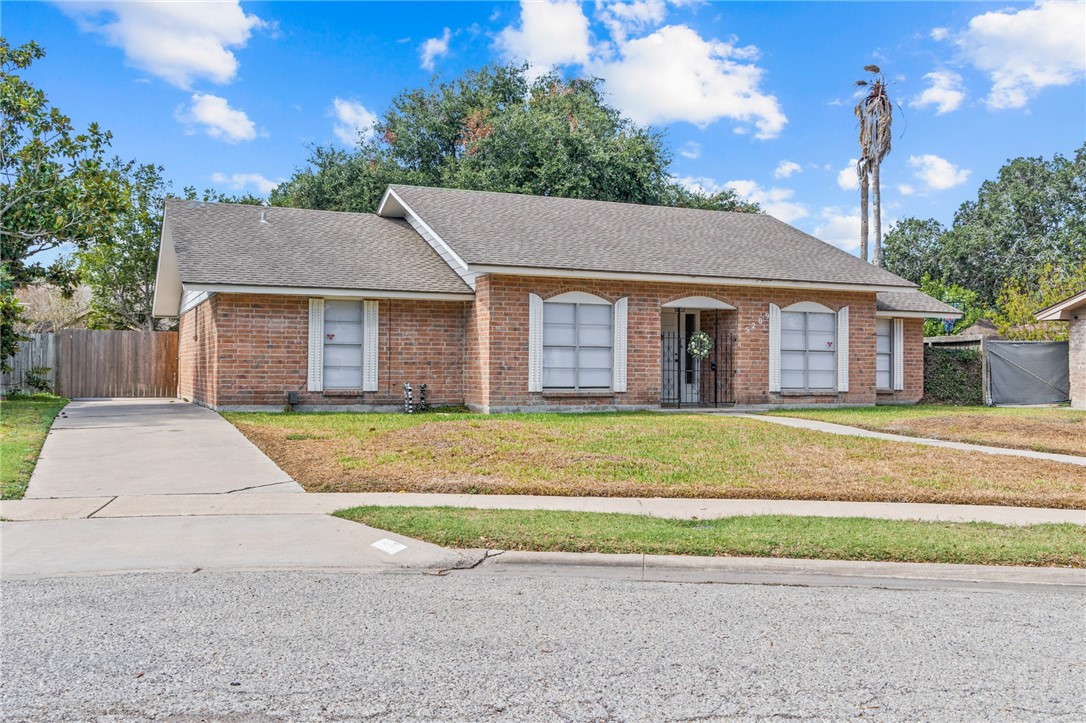 5209 Moultrie Drive Corpus Christi TX 78413