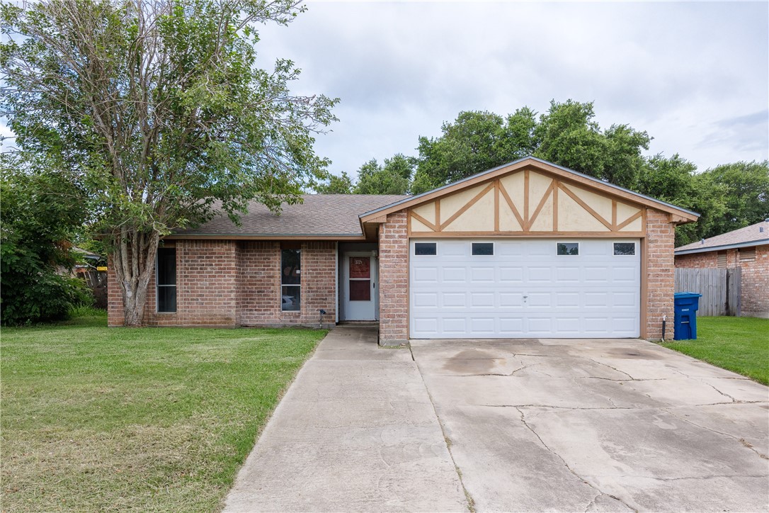 1014 Espana Drive Portland TX 78374