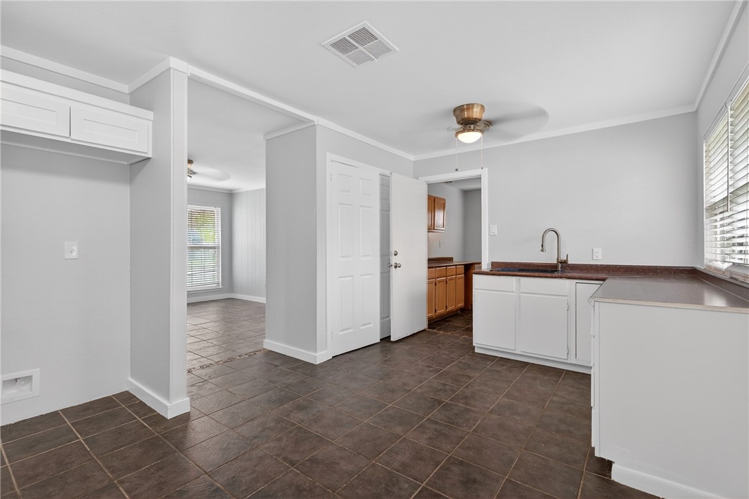 10914 Stacy Corpus Christi TX 78410