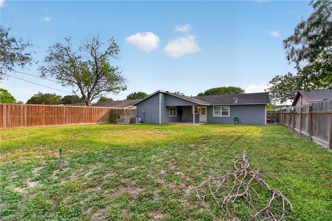 10914 Stacy Corpus Christi TX 78410